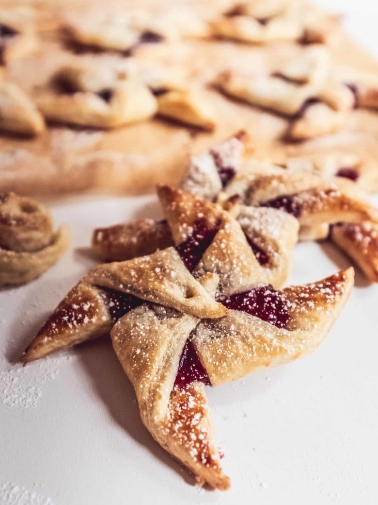 raspberry joulutorttu