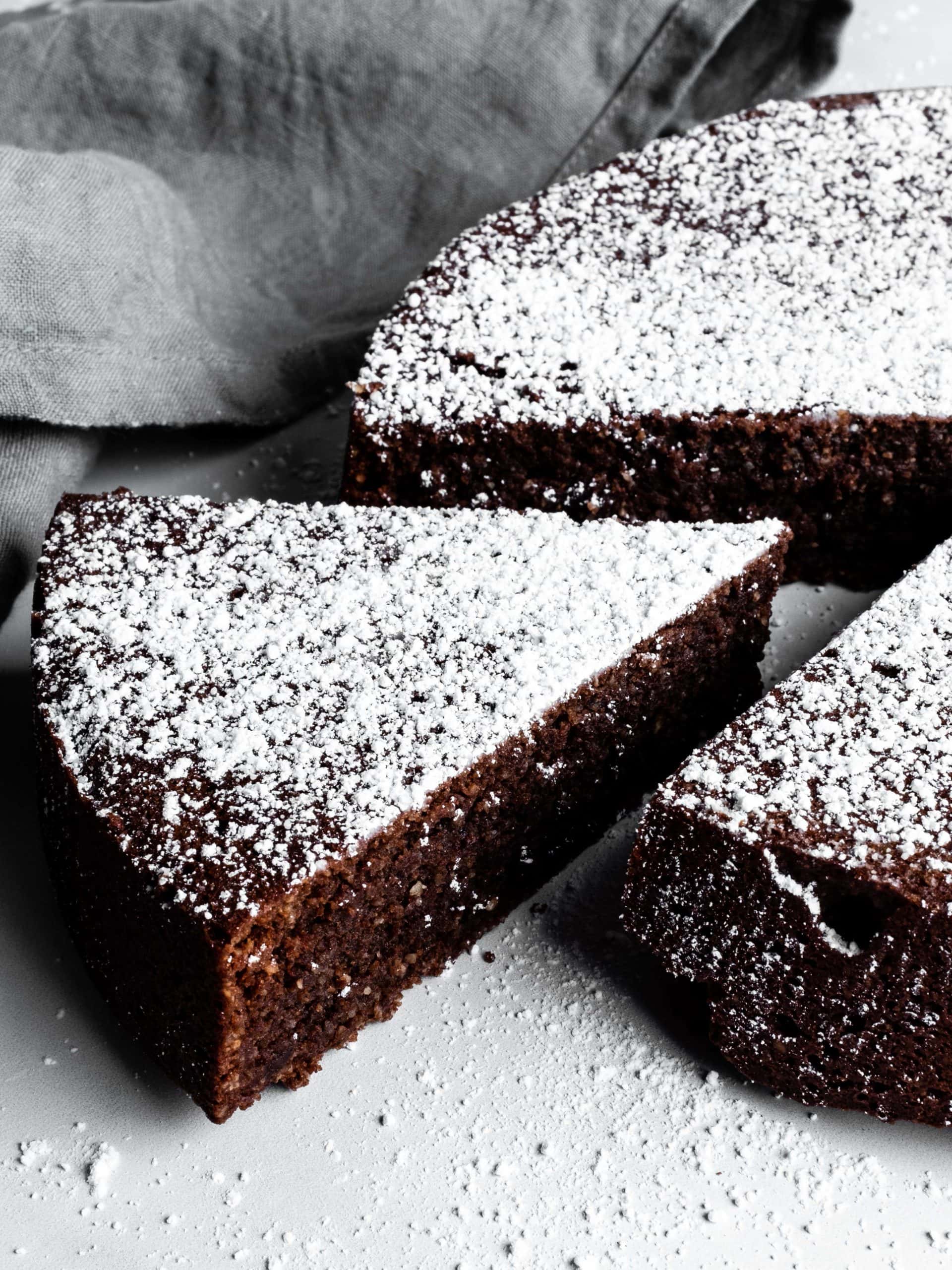 torta caprese | flourless chocolate almond cake - whisked away kitchen