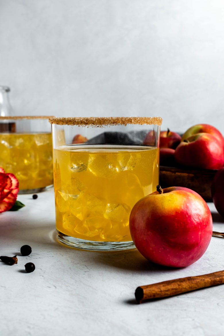 apple cider cocktail with cinnamon sugar rim