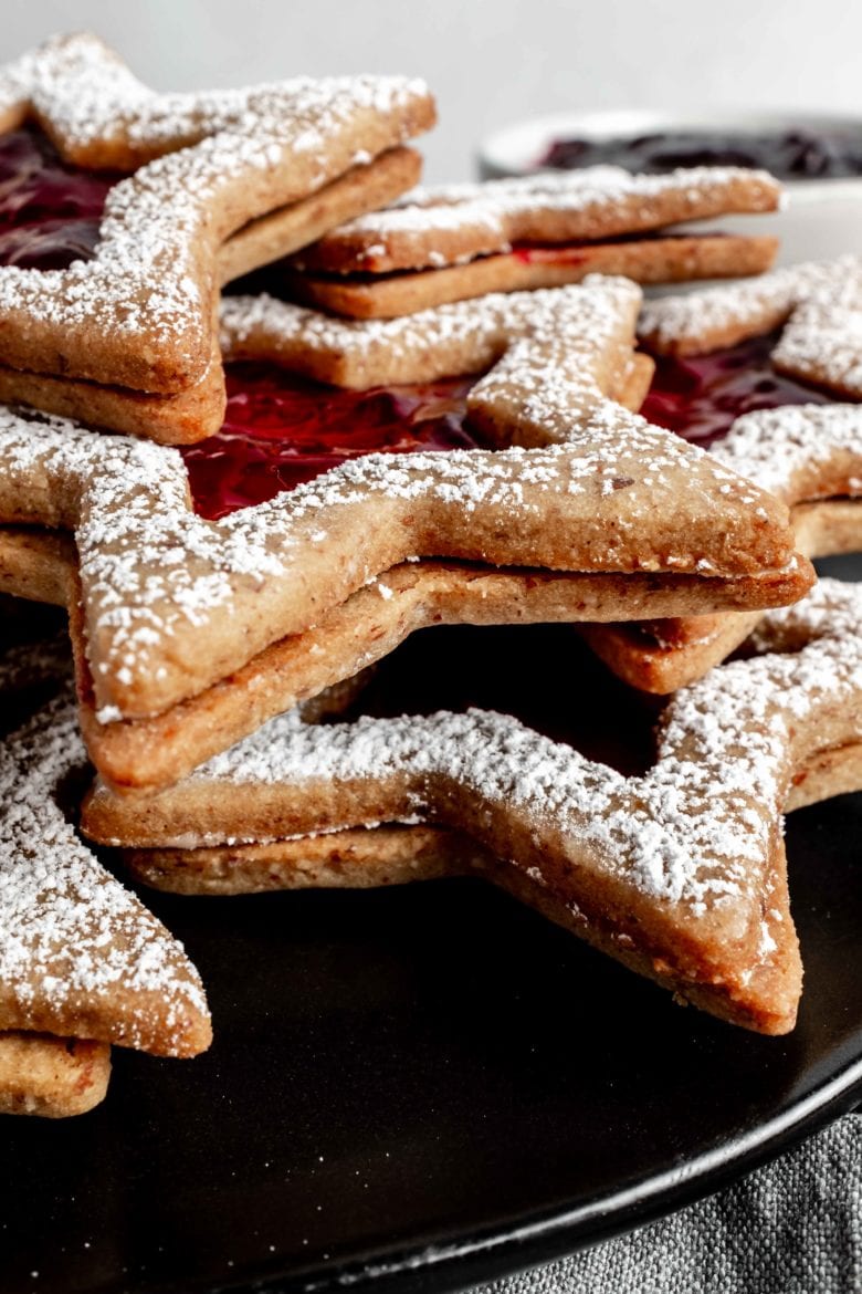 side view of linzer cookies