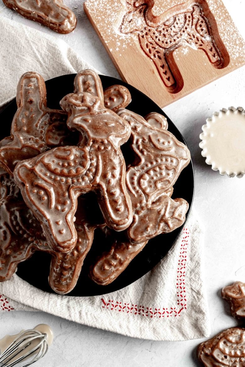 reindeer gingerbread cookies on a plate