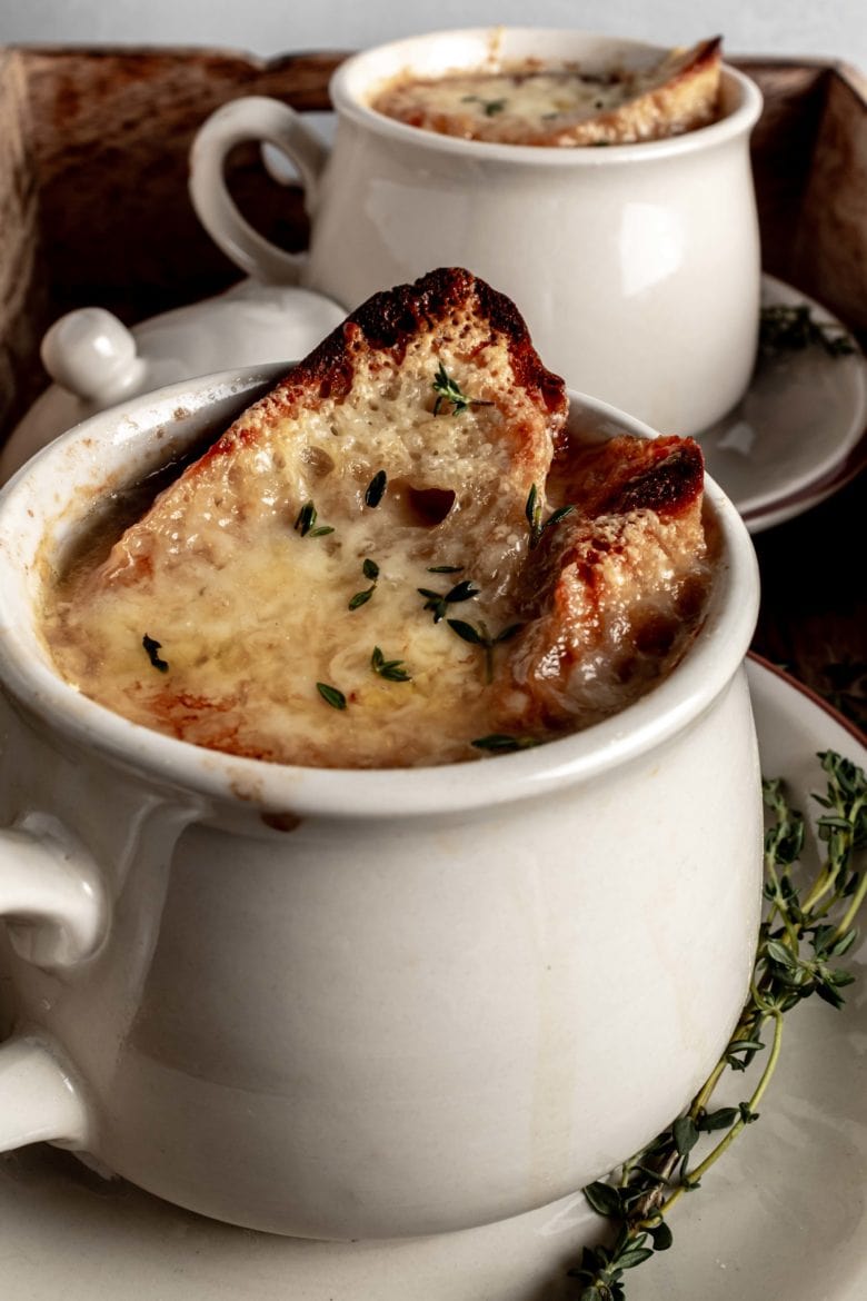 french onion soup with cheesy bread topping