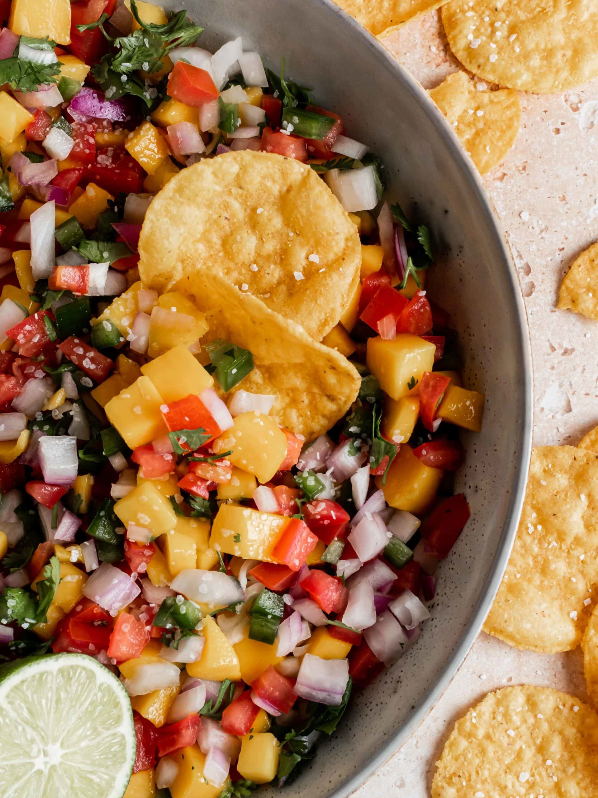 salsa with lime and tortilla chips