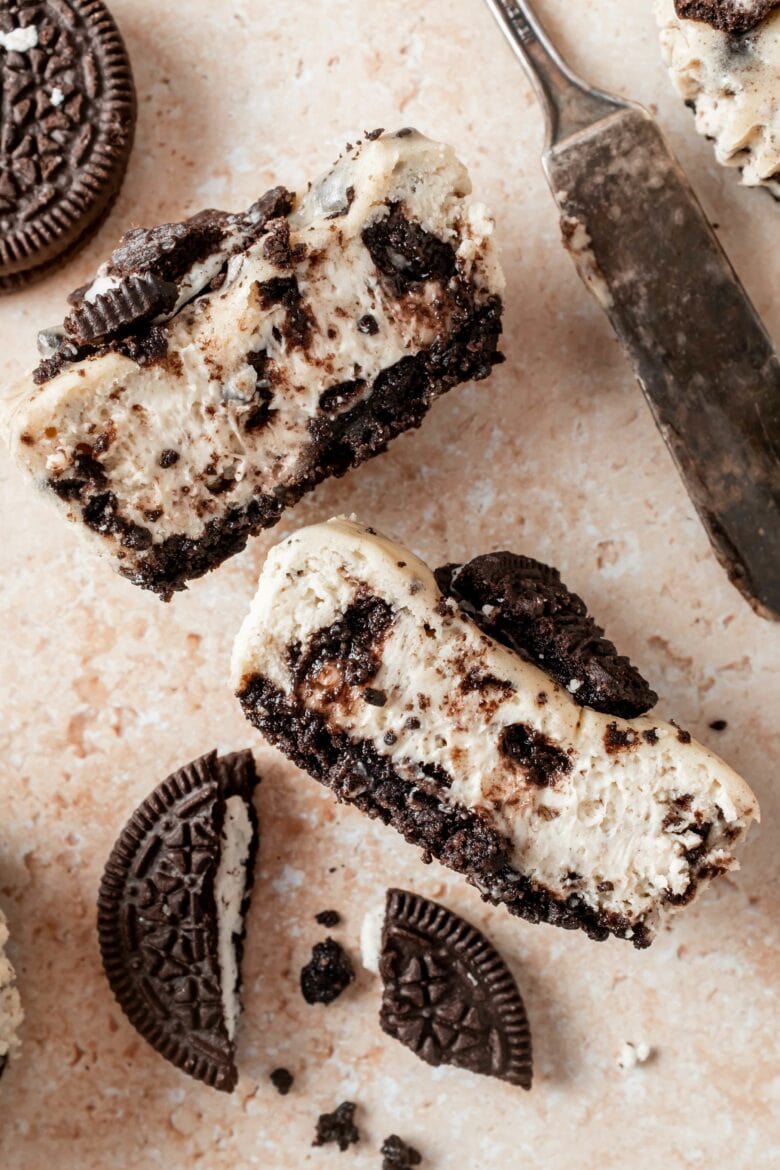 creamy mini oreo cheesecake cut in half