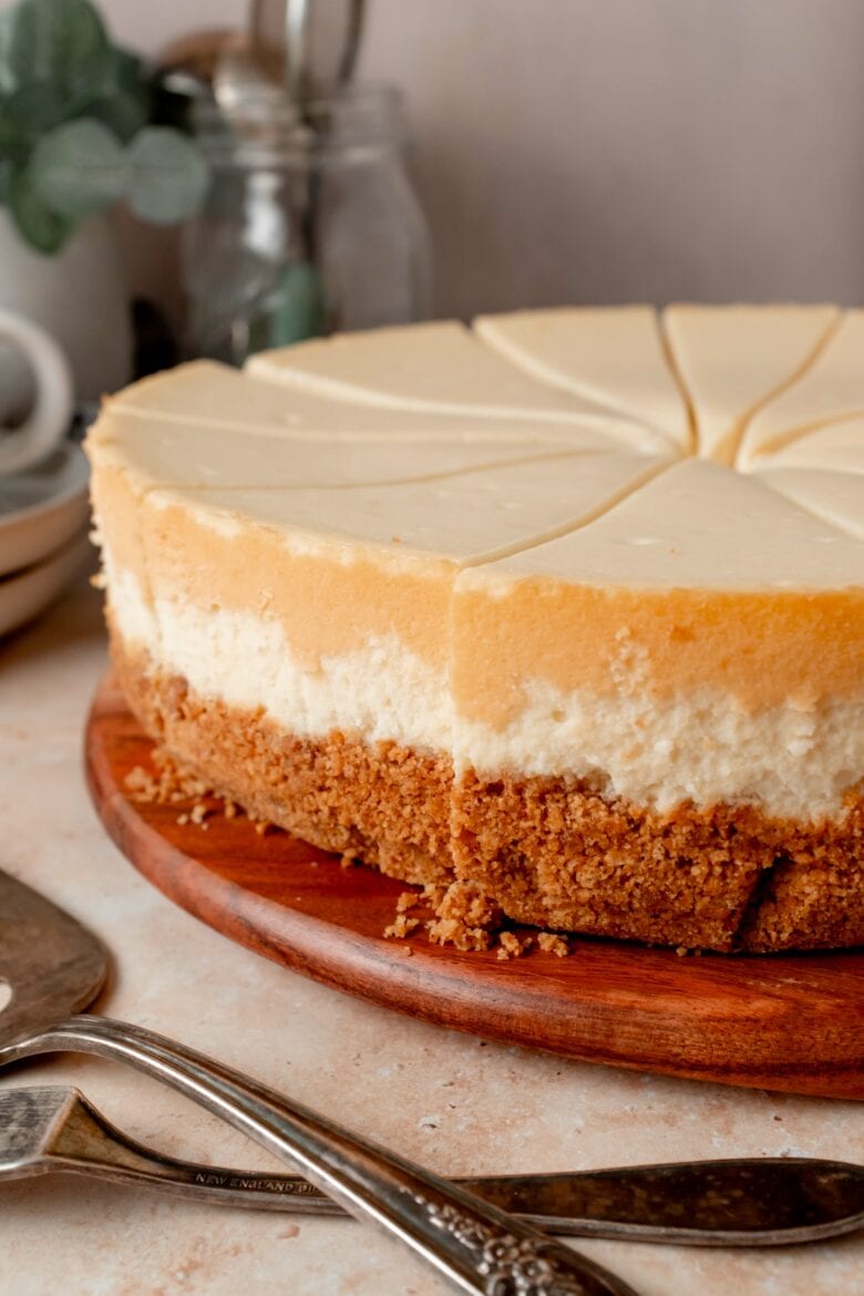 Cheesecake cut into slices.
